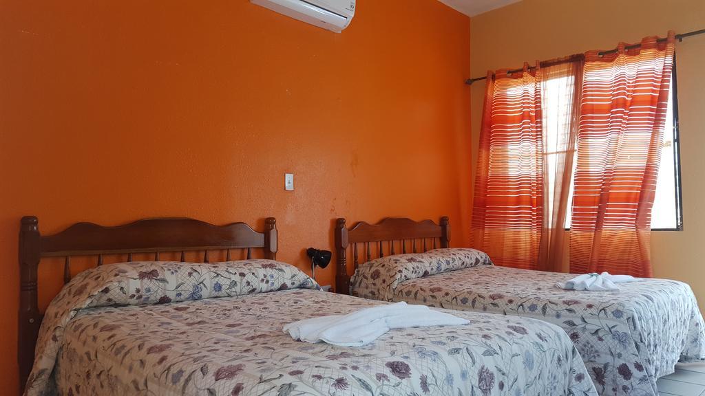 Anchorage Beach Resort Caye Caulker Zewnętrze zdjęcie